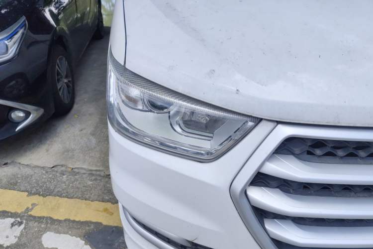 Used JAC Refine M4 2018 2.0L Manual Express Version Right Front Headlight