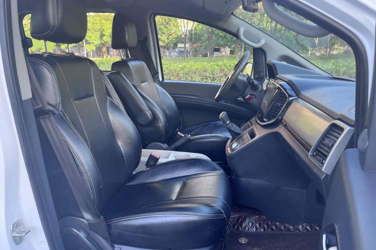 Used JAC Refine M4 2018 2.0L Manual Express Version Right Front Seat