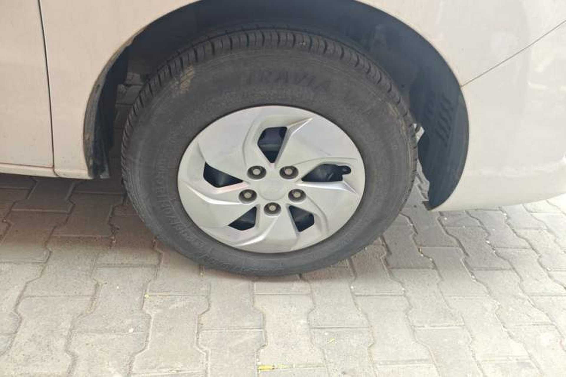 Used JAC Refine M4 2018 2.0L Manual Express Version Right Front Wheel Hub