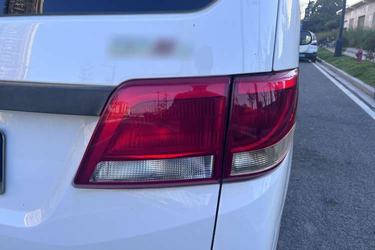 Used JAC Refine M4 2018 2.0L Manual Express Version Right Rear Taillight