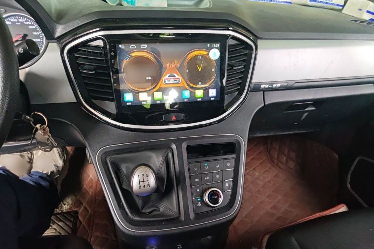 Used JAC Refine M4 2019 Business & Travel Series 2.0L Manual Speed Edition China VI Standard Audio And AC Panel