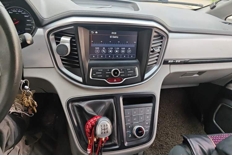 Used JAC Refine M4 2019 Business Series 2.0L Manual - China VI Standard Audio And AC Panel