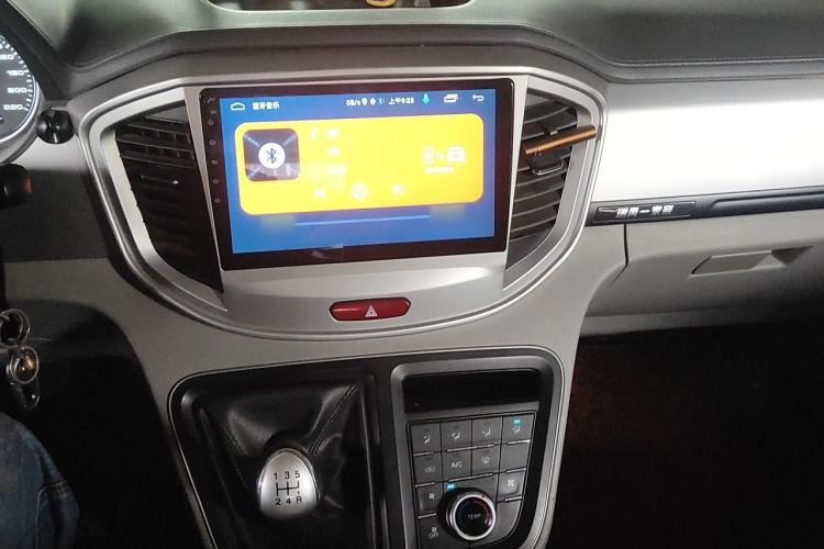 Used JAC Refine M4 2019 Business & Travel Series 2.0L Manual Comfort Model China VI Audio And AC Panel