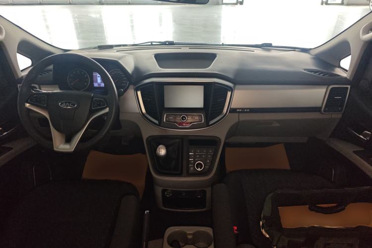 Used JAC Refine M4 2019 Business Series 2.0L Manual - China VI Standard Center Console