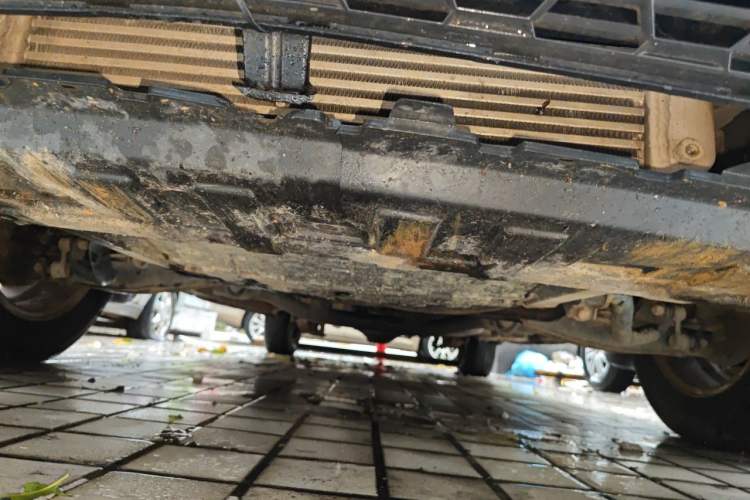 Used JAC Refine M4 2019 Business Series 1.9T Diesel Manual Business Edition Chassis Front