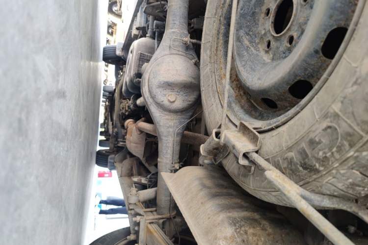 Used JAC Refine M4 2019 Business Series 2.0L Manual - China VI Standard Chassis Rear