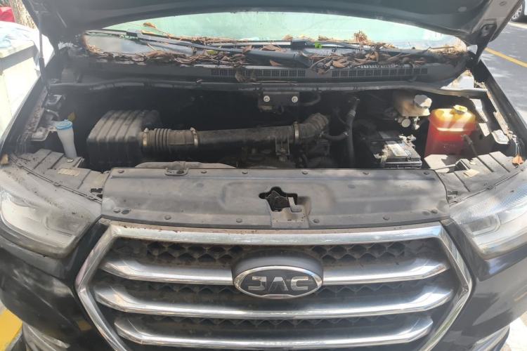Used JAC Refine M4 2019 Business Series 2.0L Manual - China VI Standard Engine Bay
