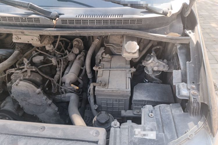 Used JAC Refine M4 2019 Business & Travel Series 1.9T Diesel Manual Comfort Model Engine Bay Left