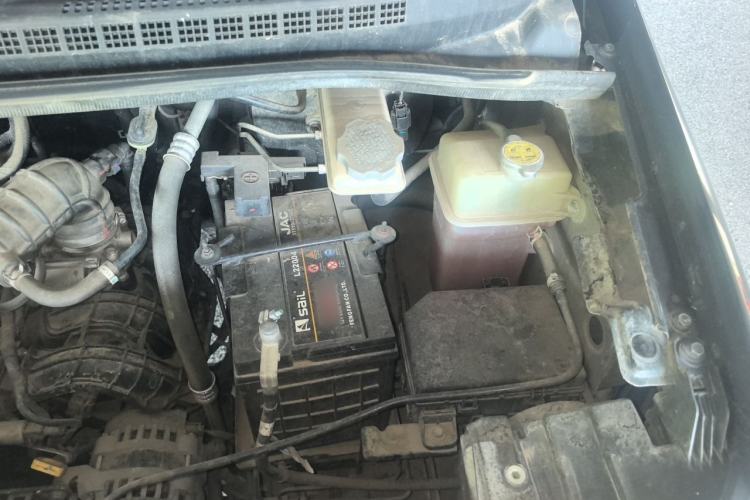 Used JAC Refine M4 2019 Business Series 2.0L Manual - China VI Standard Engine Bay Left