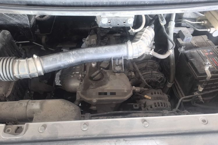 Used JAC Refine M4 2019 Business Series 2.0L Manual - China VI Standard Engine Bay