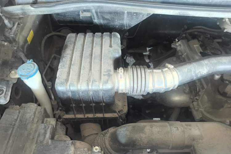 Used JAC Refine M4 2019 Business Series 2.0L Manual - China VI Standard Engine Bay Right