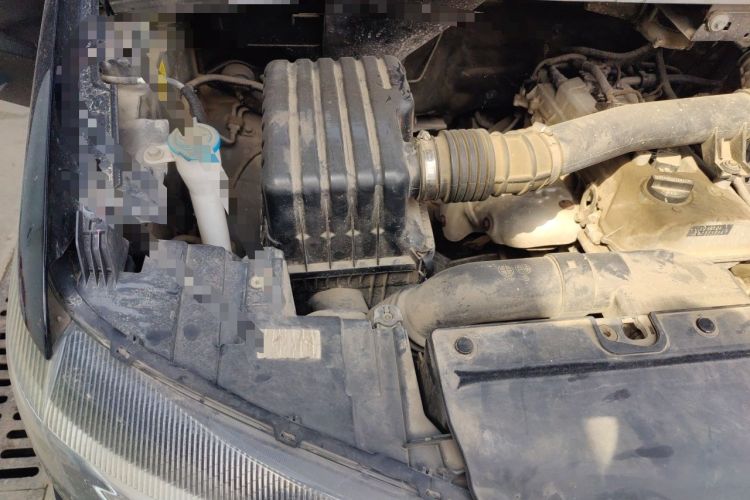 Used JAC Refine M4 2019 Business Series 2.0L Manual - China VI Standard Engine Bay Right