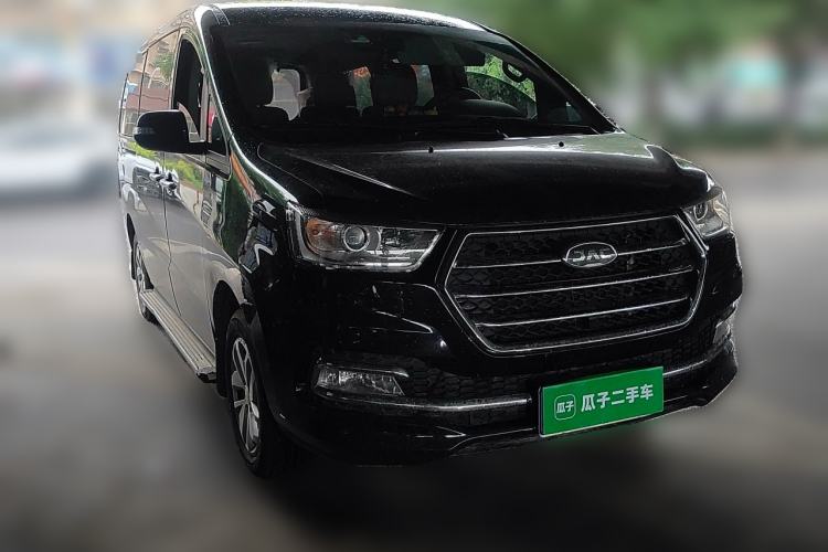 Used JAC Refine M4 2019 Business & Travel Series 2.0L Manual Comfort Model China VI Exterior 2
