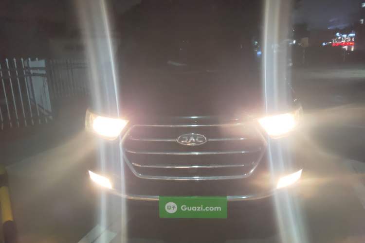 Used JAC Refine M4 2019 Business & Travel Series 2.0L Manual Comfort Model China VI Front