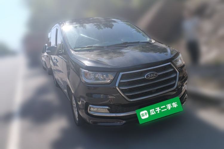 Used JAC Refine M4 2019 Business & Travel Series 1.9T Diesel Manual Comfort Model Front Right 45 Deg