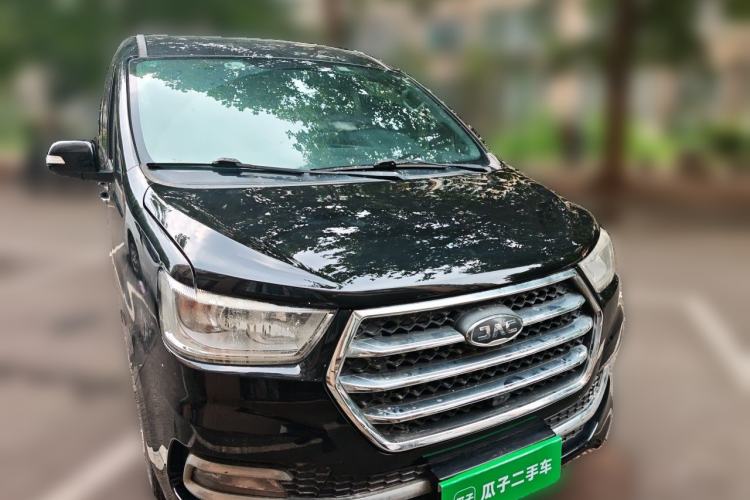 Used JAC Refine M4 2019 Business & Travel Series 2.0L Manual Comfort Model China VI Front Right 45 Deg