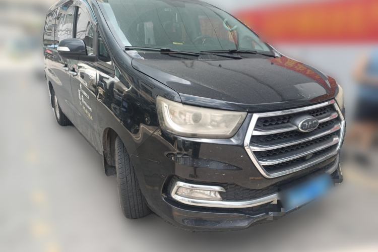 Used JAC Refine M4 2019 Business & Travel Series 1.9T Diesel Manual Comfort Model Front Right 45 Deg
