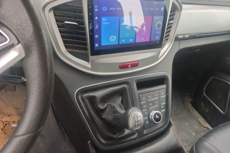 Used JAC Refine M4 2019 Business & Travel Series 2.0L Manual Speed Edition China VI Standard Gear Lever