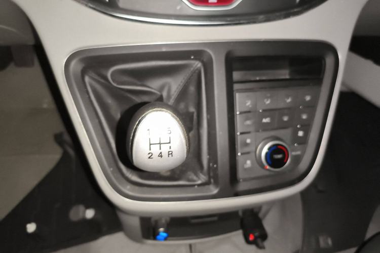 Used JAC Refine M4 2019 Business Series 2.0L Manual - China VI Standard Gear Lever