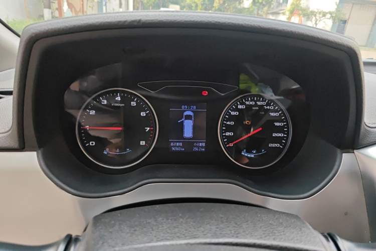 Used JAC Refine M4 2019 Business Series 2.0L Manual - China VI Standard Instrument Cluster