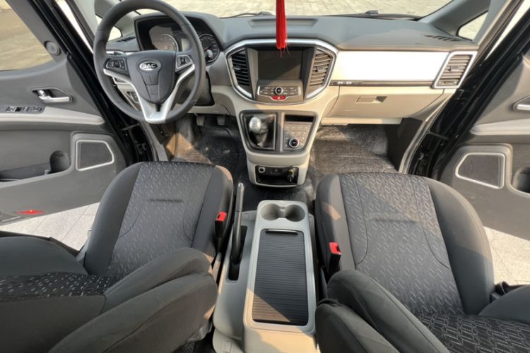 Used JAC Refine M4 2019 Business Series 2.0L Manual - China VI Standard Interior 1