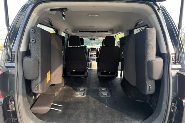 Used JAC Refine M4 2019 Business Series 2.0L Manual - China VI Standard Interior 3