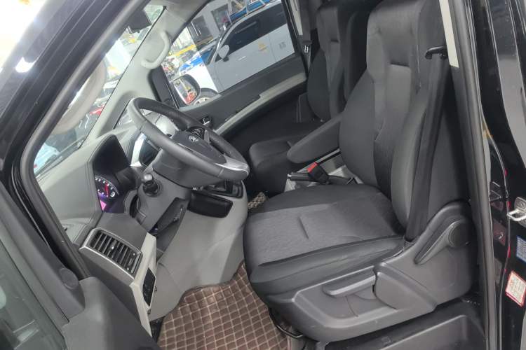 Used JAC Refine M4 2019 Business Series 2.0L Manual - China VI Standard Left Front Seat