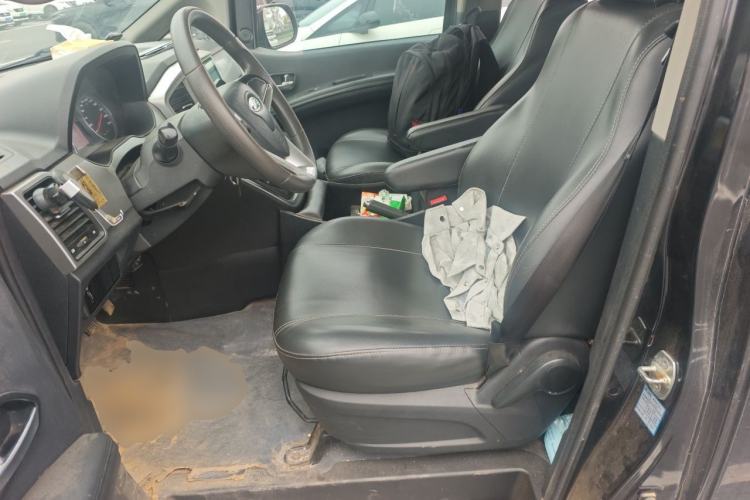 Used JAC Refine M4 2019 Business & Travel Series 2.0L Manual Speed Edition China VI Standard Left Front Seat
