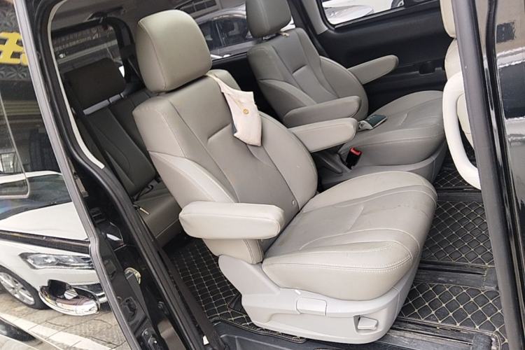 Used JAC Refine M4 2019 2.0T DCT Executive Edition Left Rear Seat