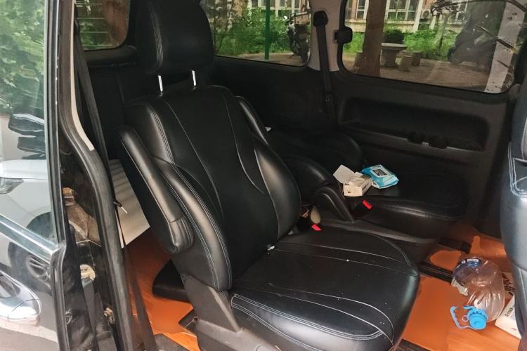 Used JAC Refine M4 2019 Business & Travel Series 2.0L Manual Comfort Model China VI Left Rear Seat