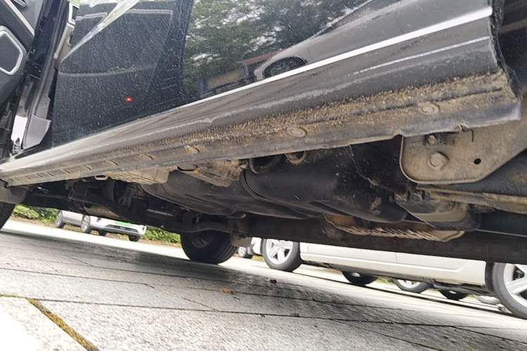 Used JAC Refine M4 2019 2.0T DCT Executive Edition Left Side Sill