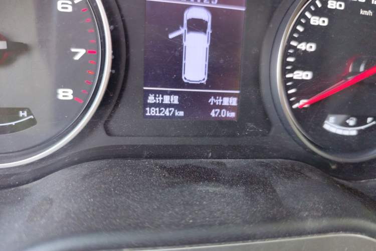 Used JAC Refine M4 2019 Business Series 2.0L Manual - China VI Standard Odometer Close Up