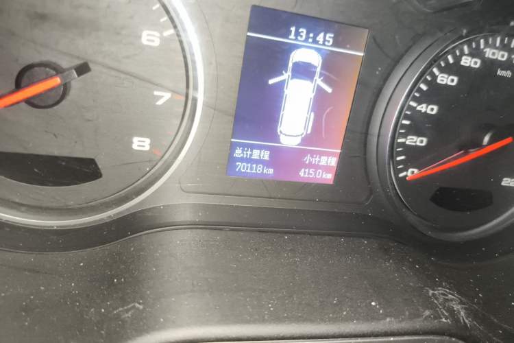 Used JAC Refine M4 2019 Business Series 2.0L Manual - China VI Standard Odometer Close Up