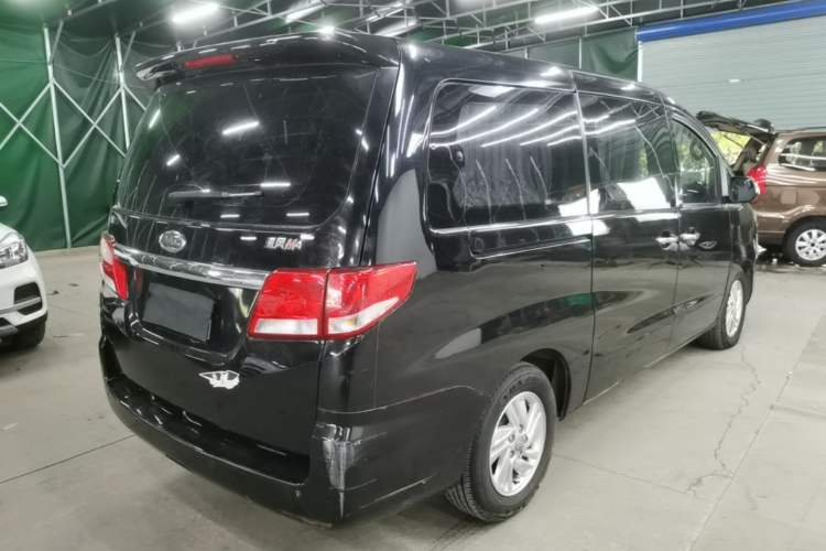 Used JAC Refine M4 2019 Business & Travel Series 2.0L Manual Comfort Model China V Standard Rear Right 45 Deg