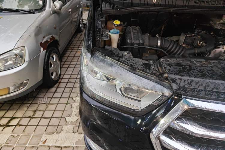 Used JAC Refine M4 2019 Business Series 1.9T Diesel Manual Business Edition Right Front Headlight