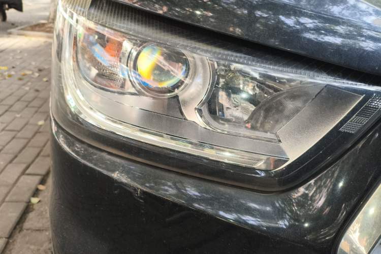 Used JAC Refine M4 2019 Joyful Series 2.0L Manual Business Model China VI Right Front Headlight