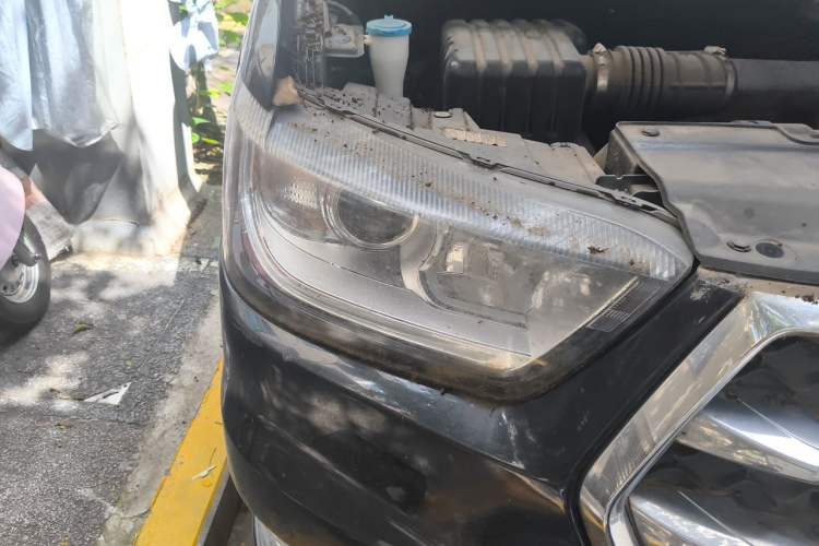 Used JAC Refine M4 2019 Business Series 2.0L Manual - China VI Standard Right Front Headlight