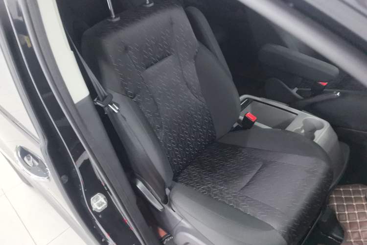 Used JAC Refine M4 2019 Business Series 2.0L Manual - China VI Standard Right Front Seat