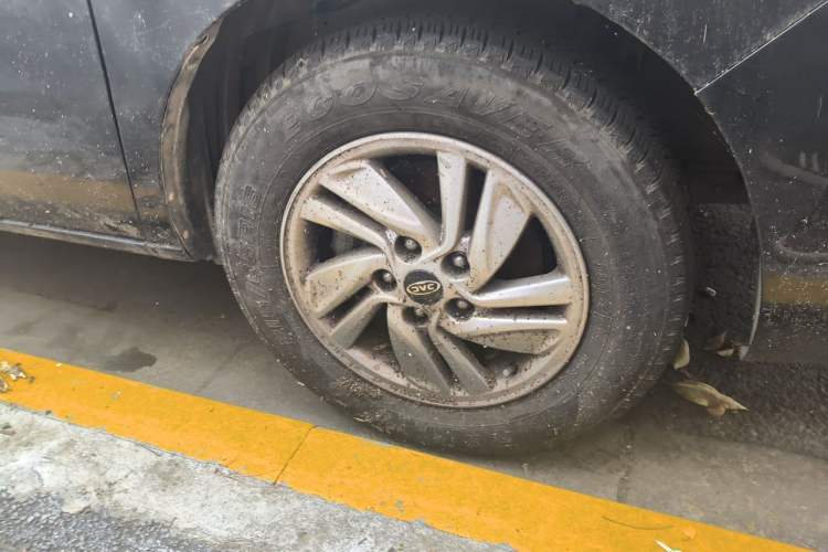 Used JAC Refine M4 2019 Business Series 2.0L Manual - China VI Standard Right Front Wheel Hub