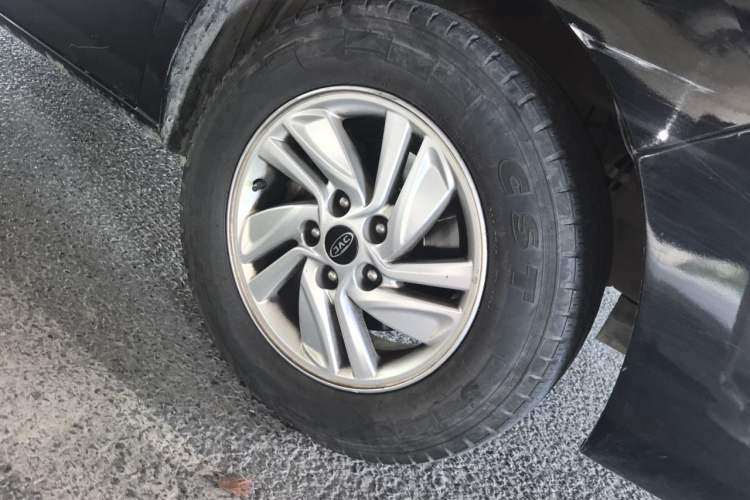 Used JAC Refine M4 2019 Business Series 2.0L Manual - China VI Standard Right Front Wheel Hub