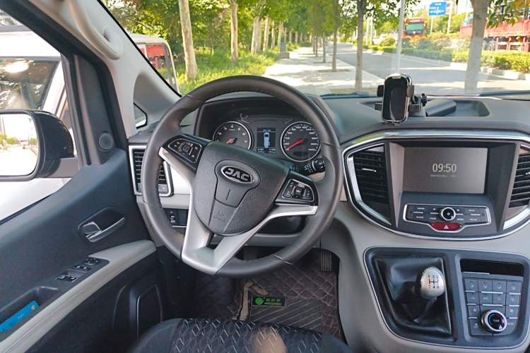 Used JAC Refine M4 2019 Business Series 2.0L Manual - China VI Standard Steering Wheel