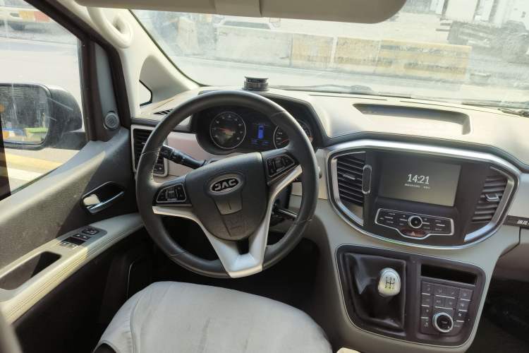 Used JAC Refine M4 2019 Business Series 2.0L Manual - China VI Standard Steering Wheel