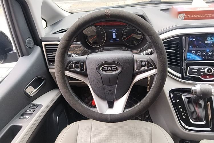 Used JAC Refine M4 2019 2.0T DCT Executive Edition Steering Wheel