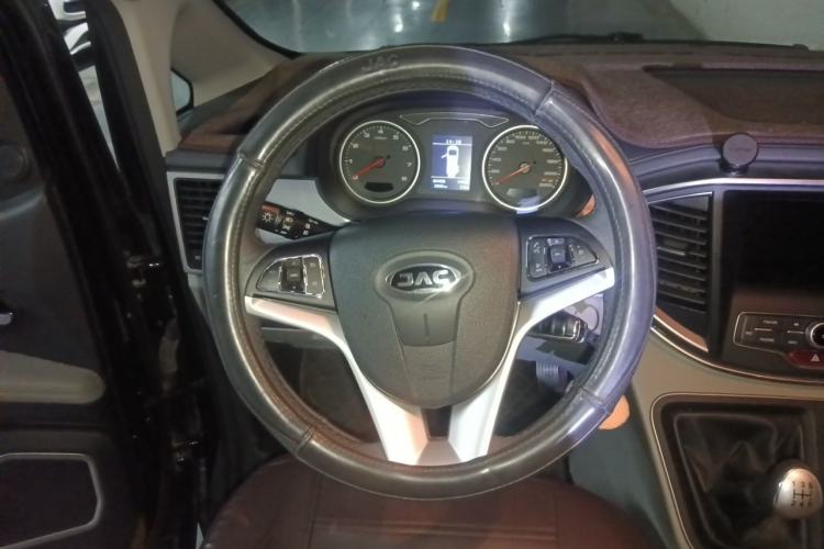 Used JAC Refine M4 2019 Business Series 2.0L Manual - China VI Standard Steering Wheel
