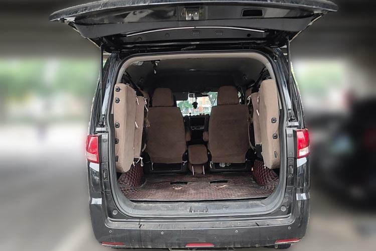 Used JAC Refine M4 2019 Business & Travel Series 2.0L Manual Comfort Model China VI Trunk