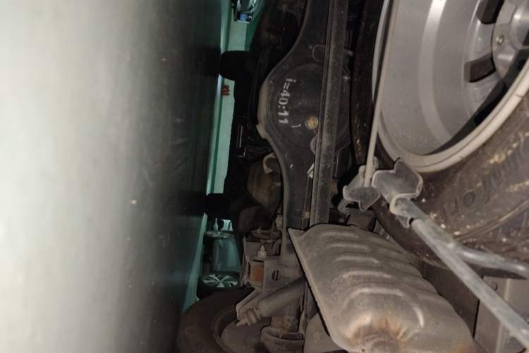 Used JAC Refine M4 2019 2.0T DCT Executive Edition Chassis Rear