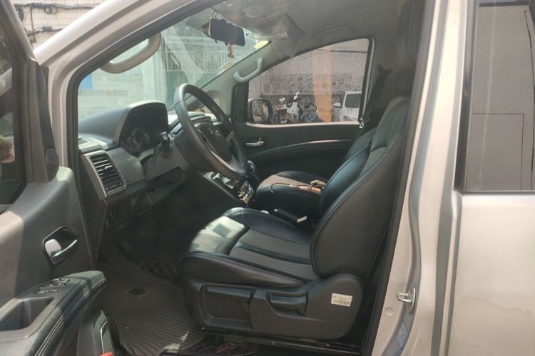 Used JAC Refine M4 2019 Business & Travel Series 2.0L Manual Speed Edition China VI Standard Left Front Seat