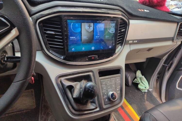 Used JAC Refine M4 2019 Business & Travel Series 2.0L Manual Comfort Model China V Standard Audio And AC Panel