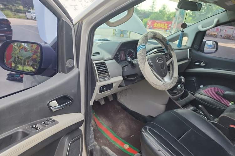 Used JAC Refine M4 2019 Joyful Series 2.0L Manual Comfort Model China VI Standard Driver Seat