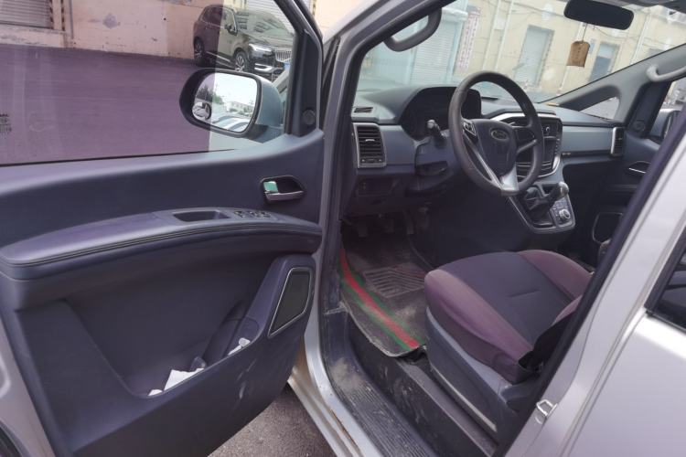 Used JAC Refine M4 2019 Business & Travel Series 2.0L Manual Speed Edition China VI Standard Driver Seat